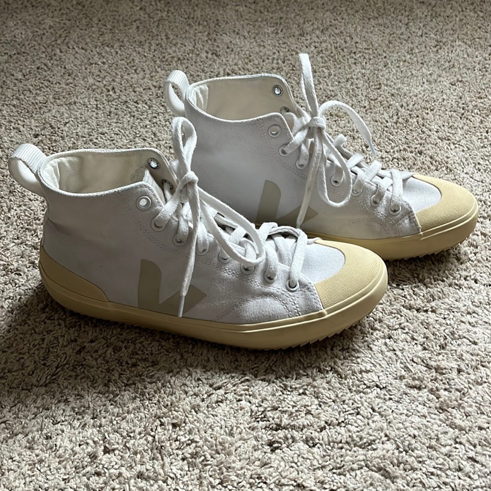 Veja Nova High Top Sneakers